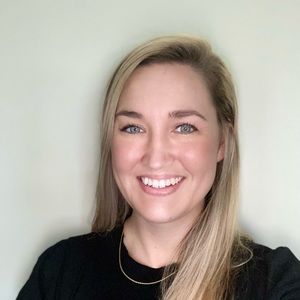 Meet your Posher, Briana